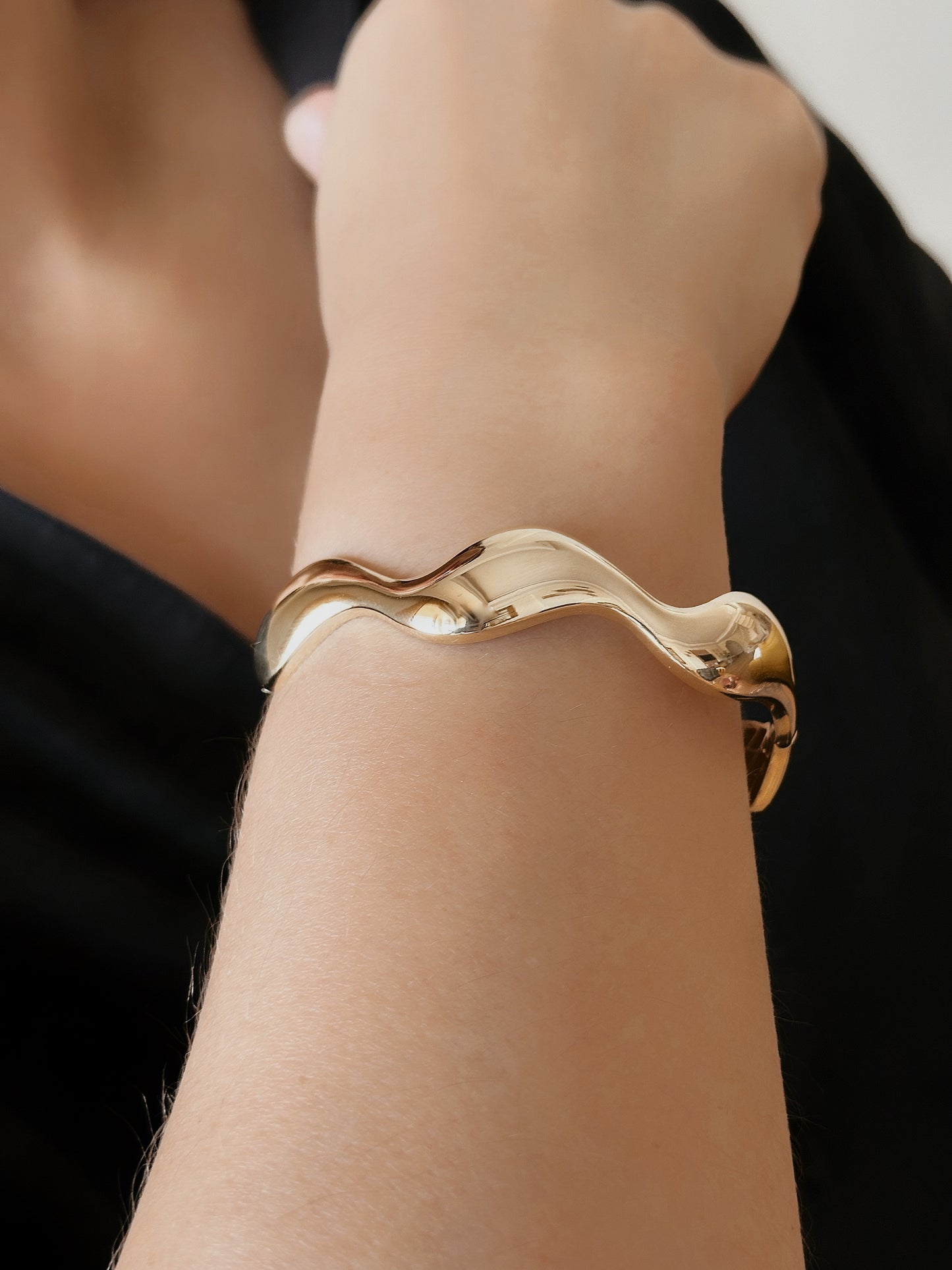 14K Solid Gold Wavy Cuff Bracelet