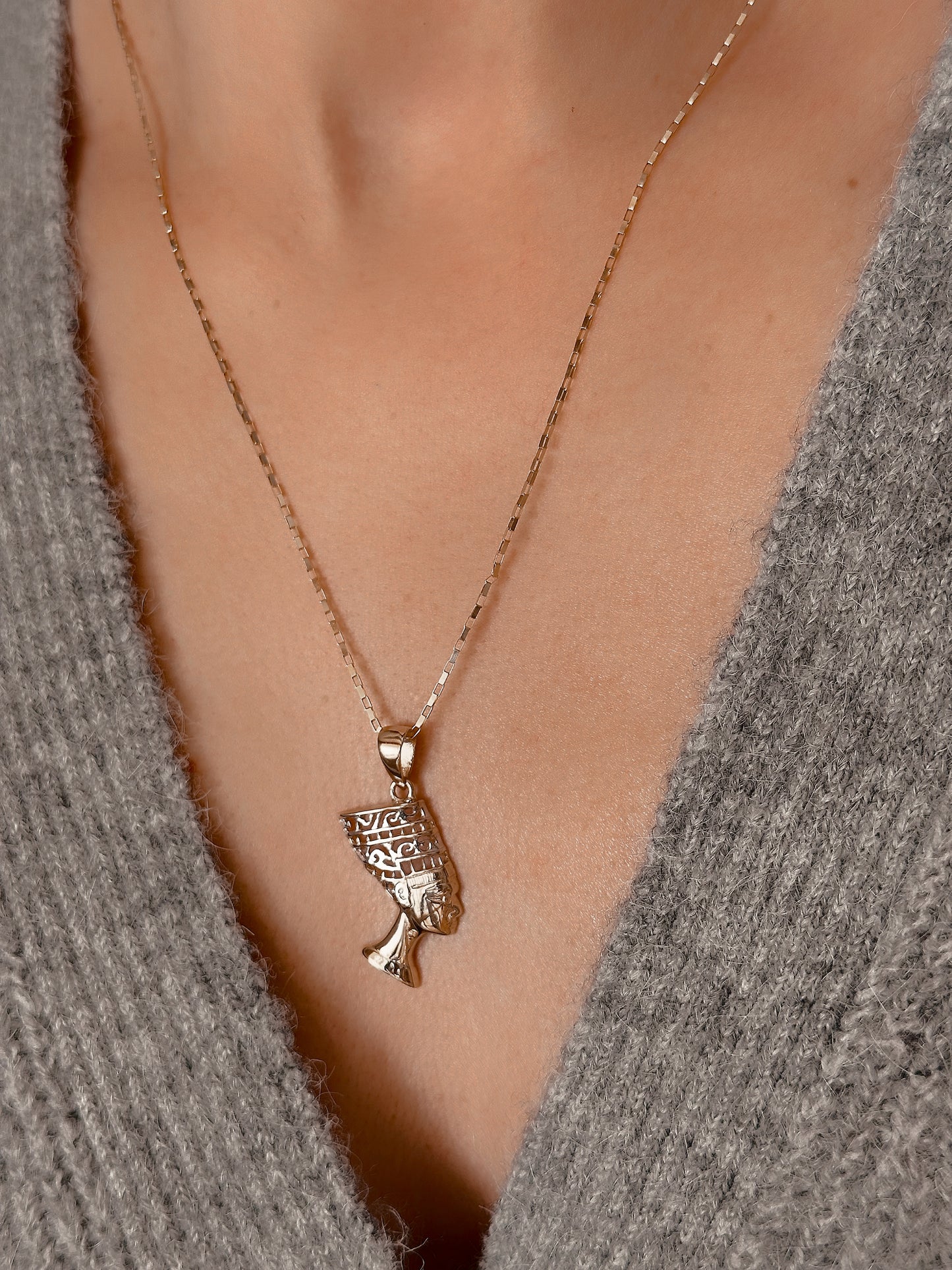 Antique Egyptian Queen 14K Solid Gold Necklace