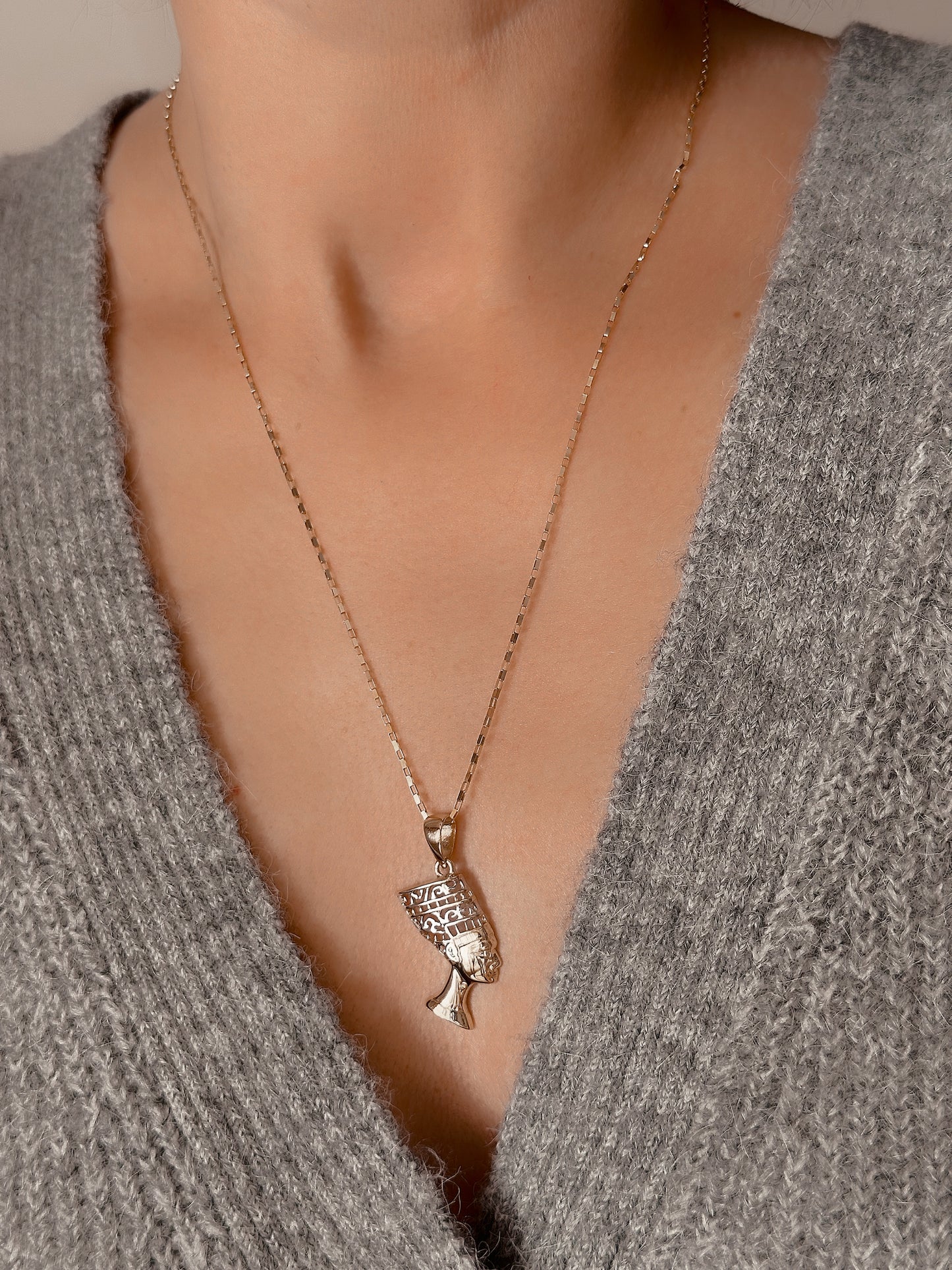 Antique Egyptian Queen 14K Solid Gold Necklace