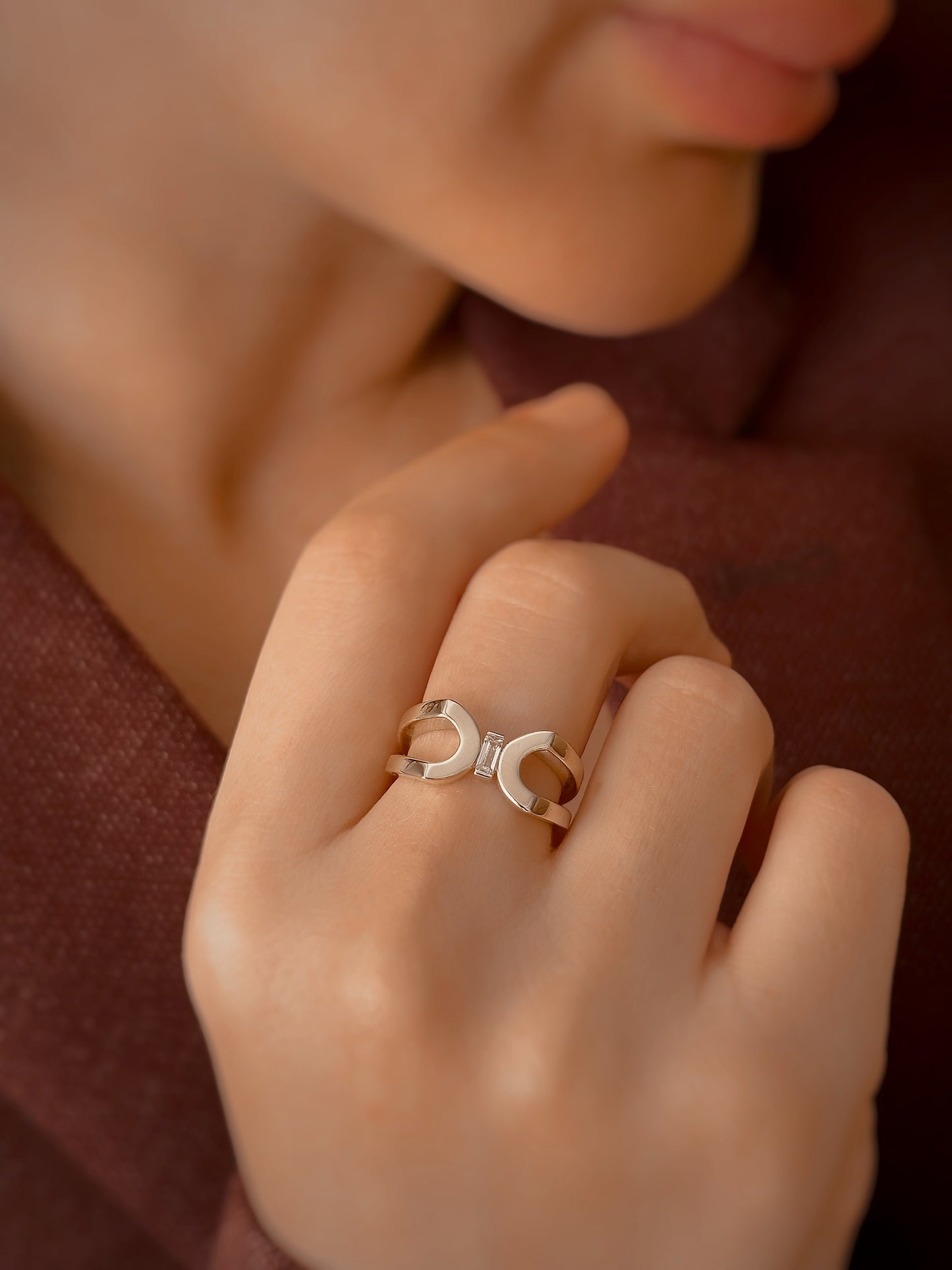 14K Solid Gold Symmetrical Arch Shape Ring