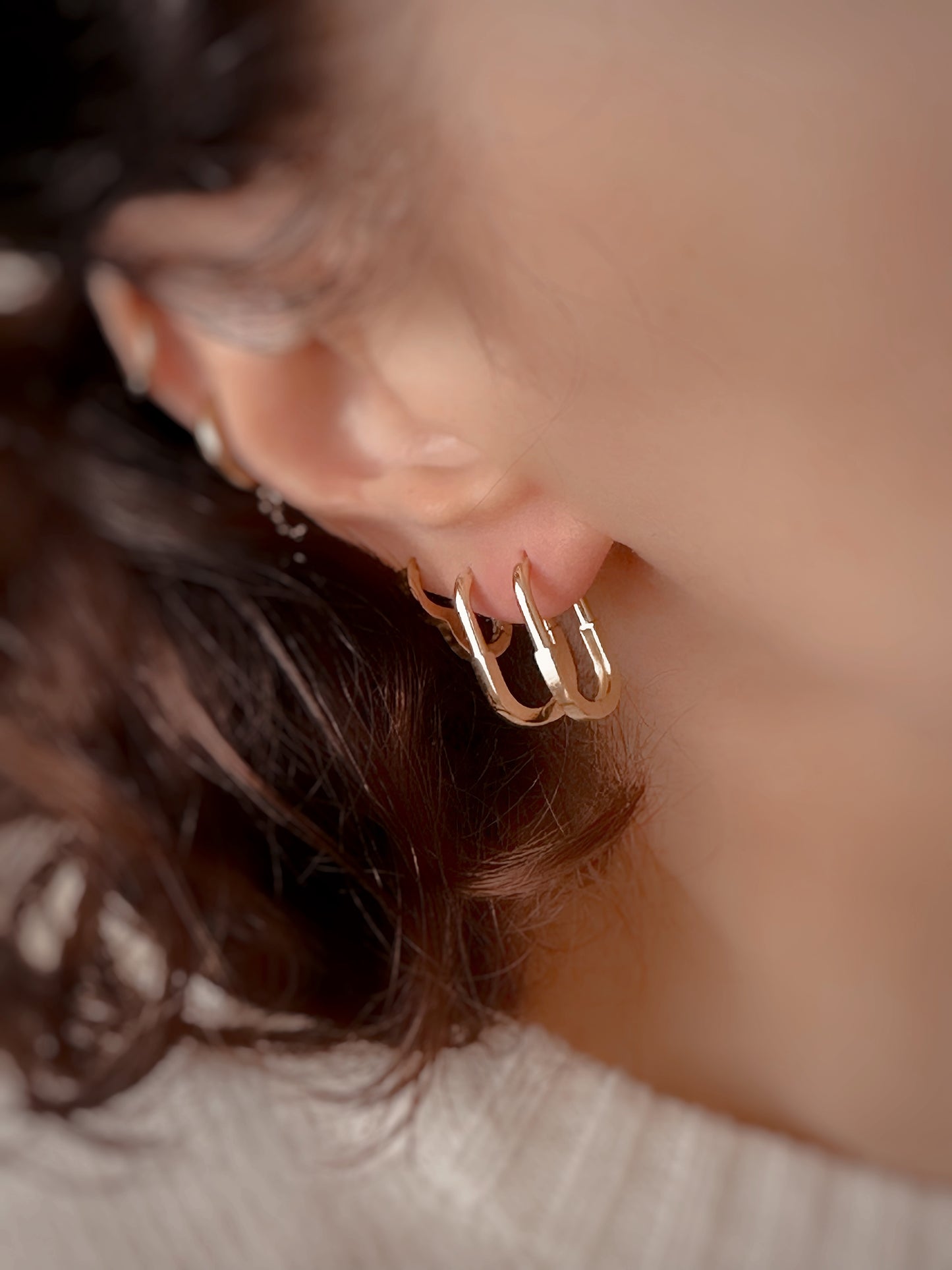 14K Solid Gold Interlocking Design Hoop Earrings