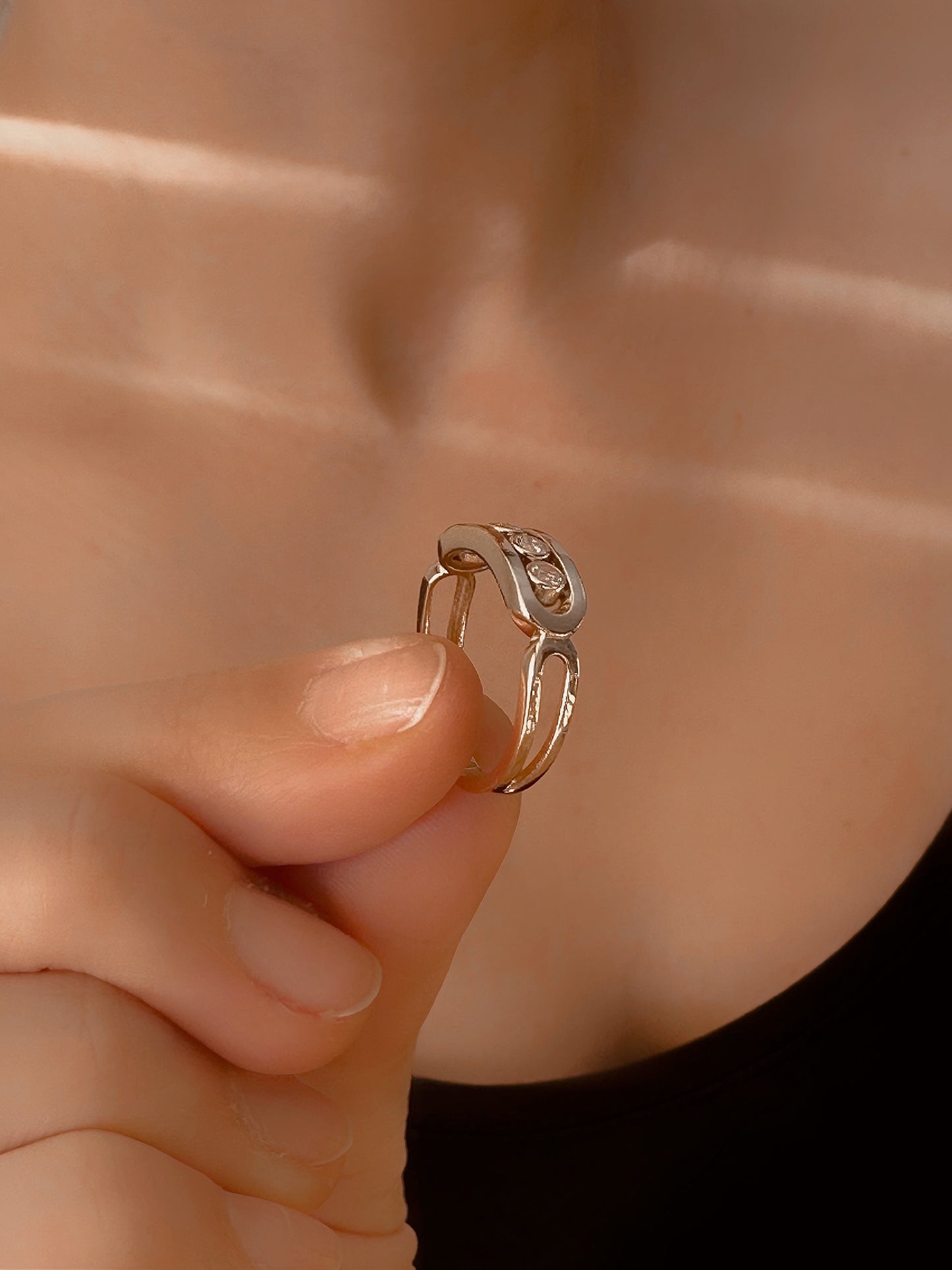 14K Solid Gold Three Stone Ring Elegant Bar Design