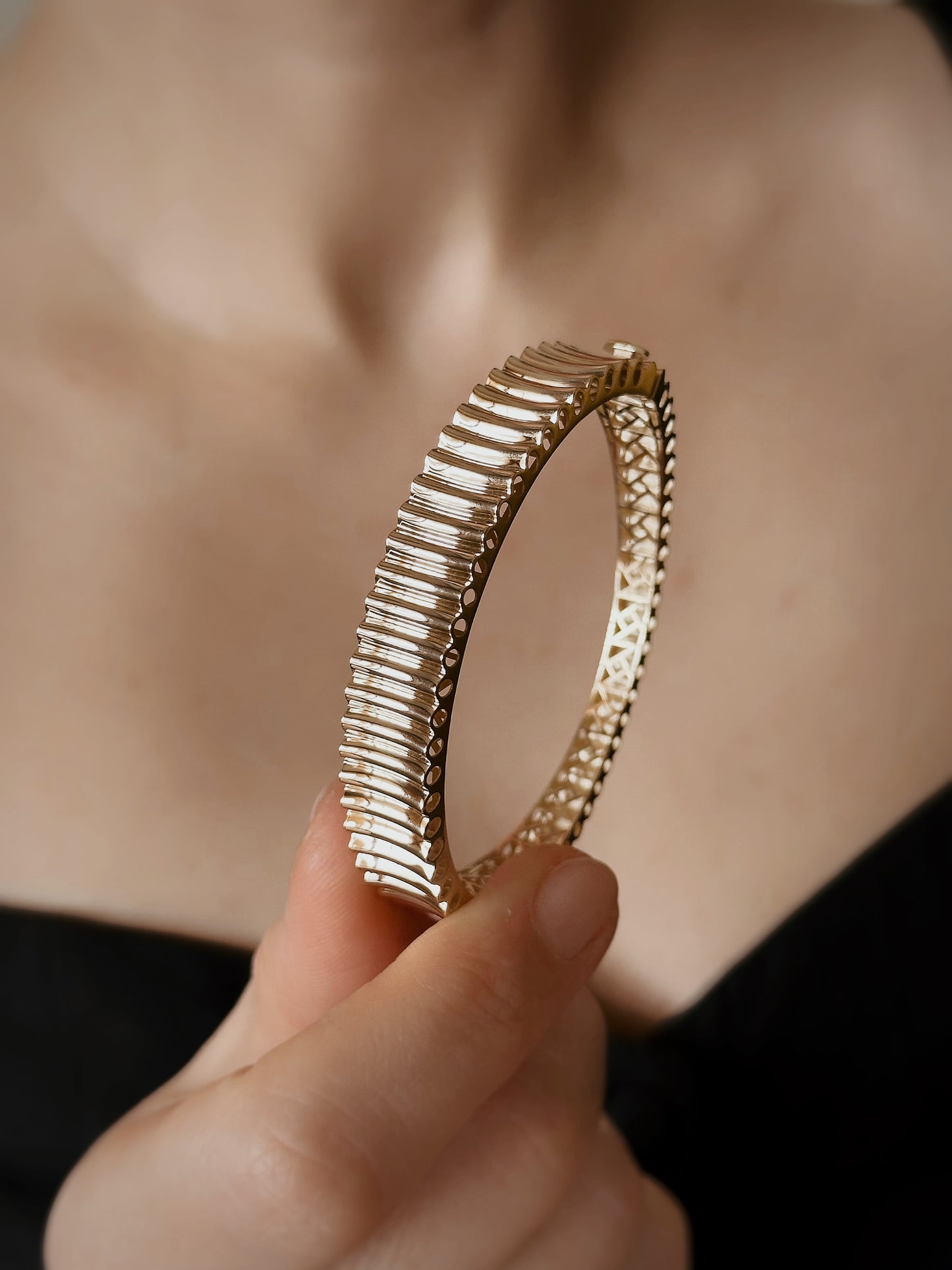 14K Solid Gold Oyster Model Bangle Bracelet