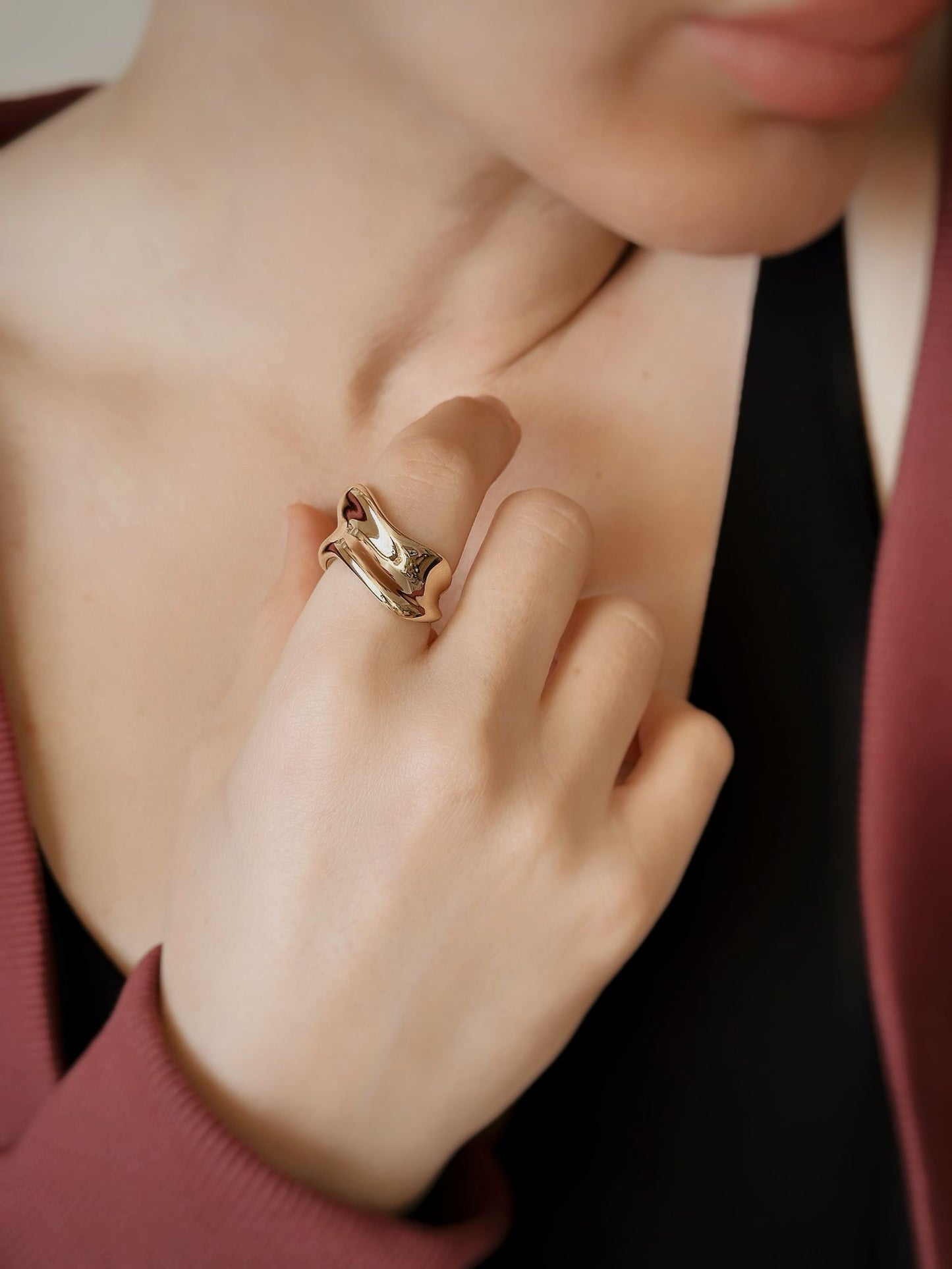 14K Solid Gold Wave Model Geometric Ring