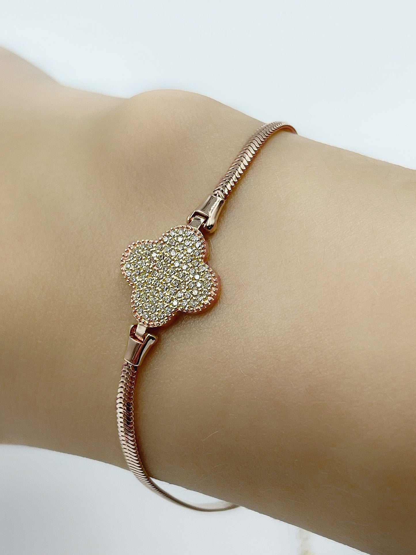 14k Solid Gold Four Leaf Clover Bracelet