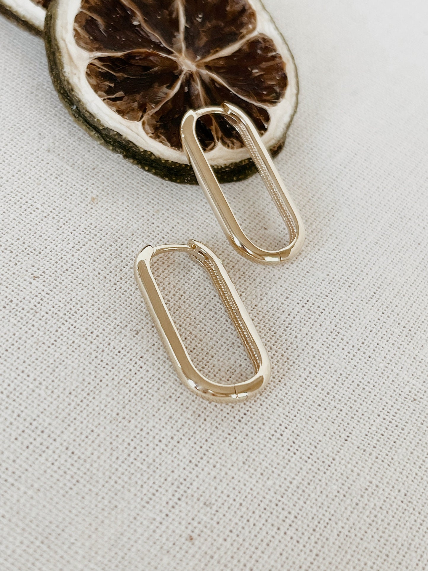 14K Solid Gold Chunky Square Hoop Earring