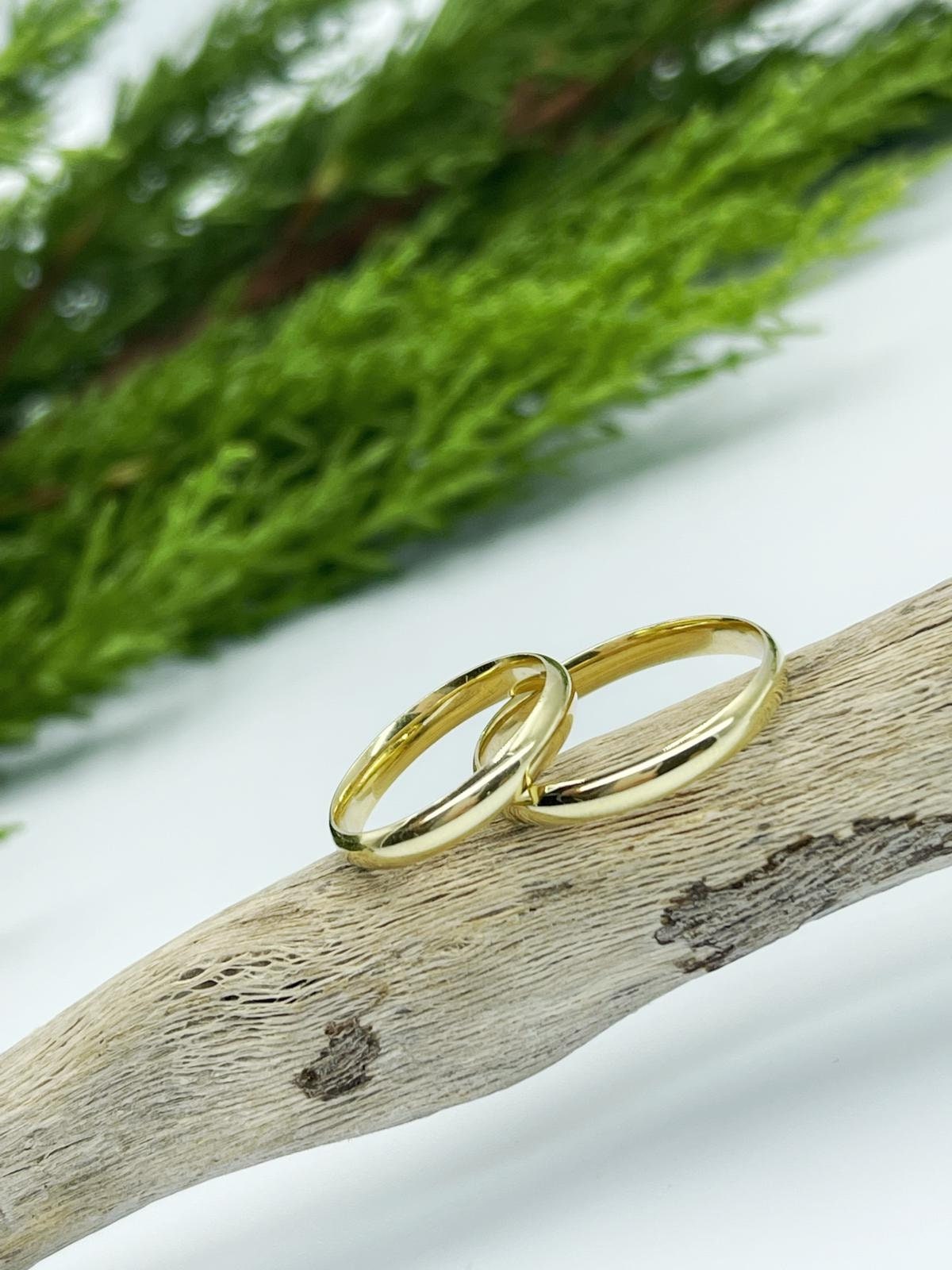 14k Solid Gold Dome Wedding Band