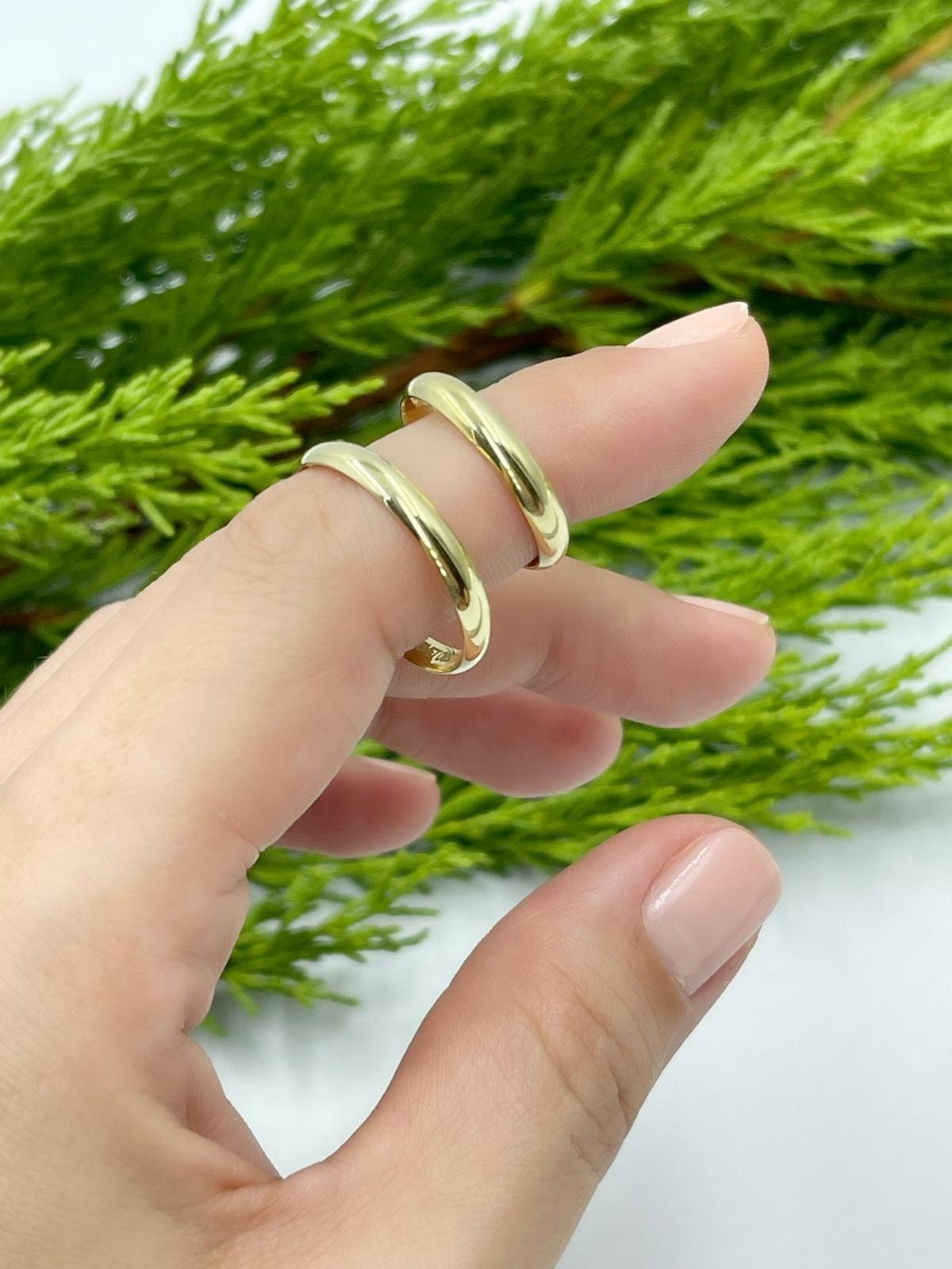 14k Solid Gold Dome Wedding Band