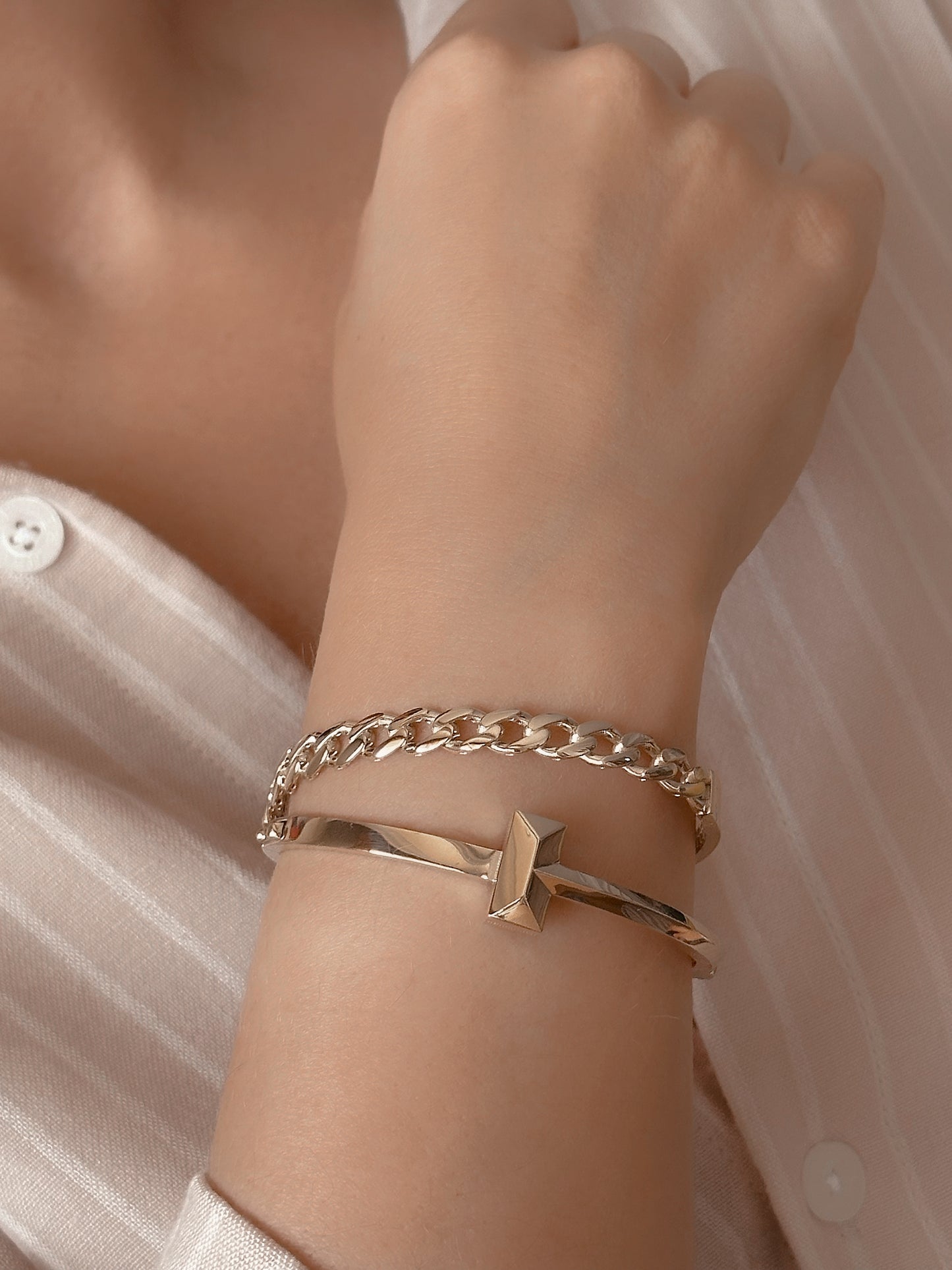 14K Solid Gold T Stacking Bracelet