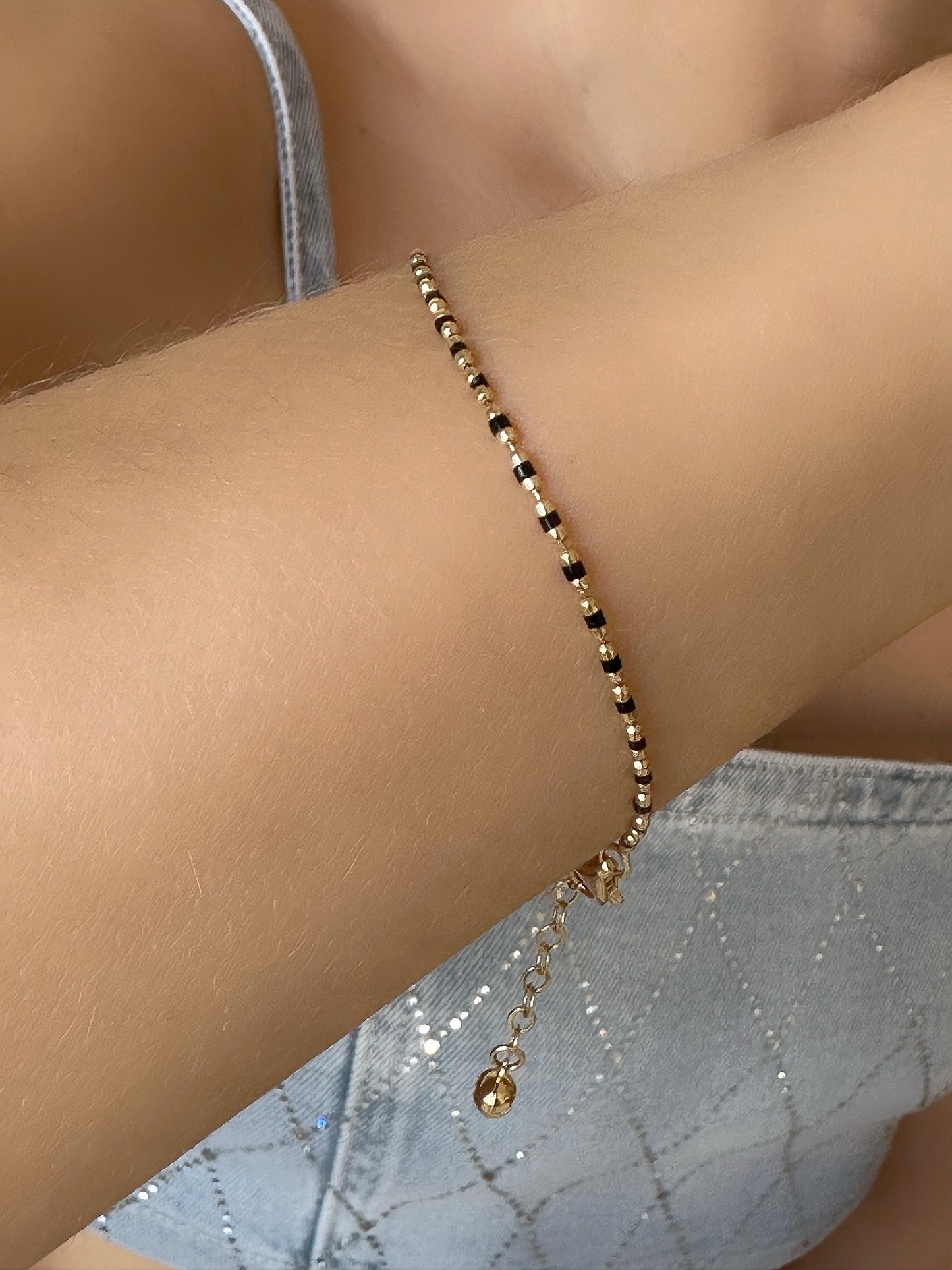 14K Yellow Gold Chain With Enamel Beads Bracelet