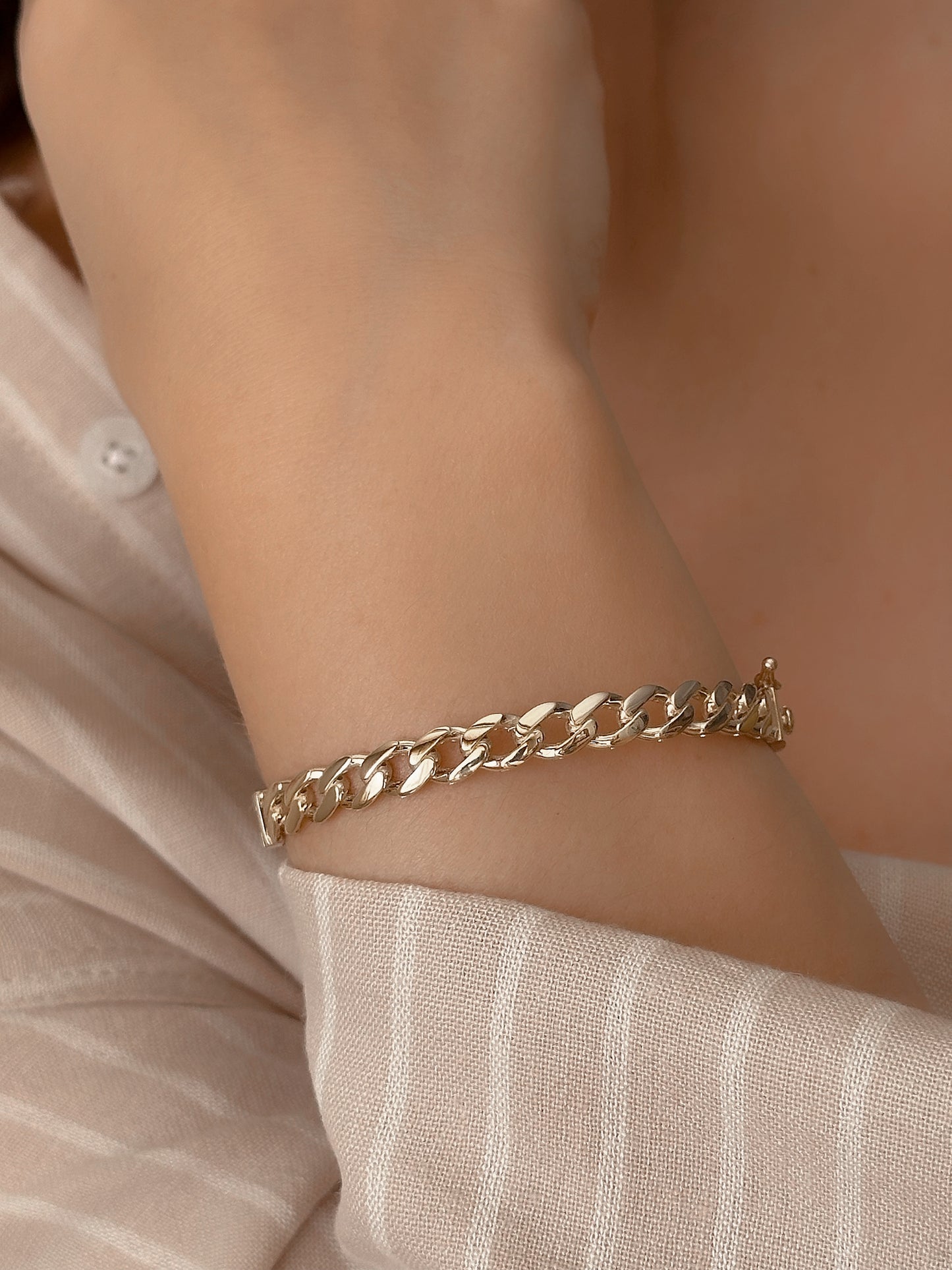 14K Solid Gold Cuban Chain Bracelet