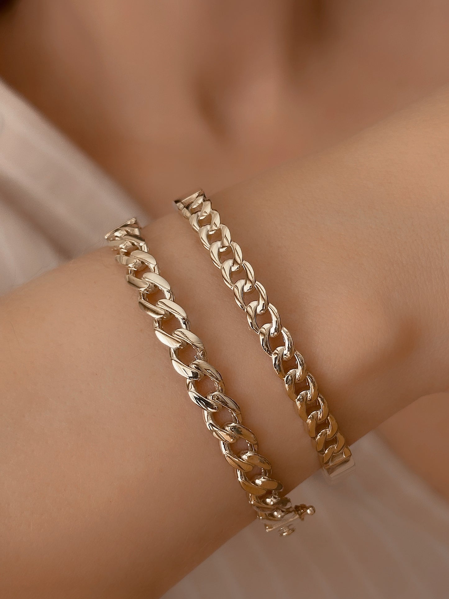 14K Solid Gold Cuban Chain Bracelet