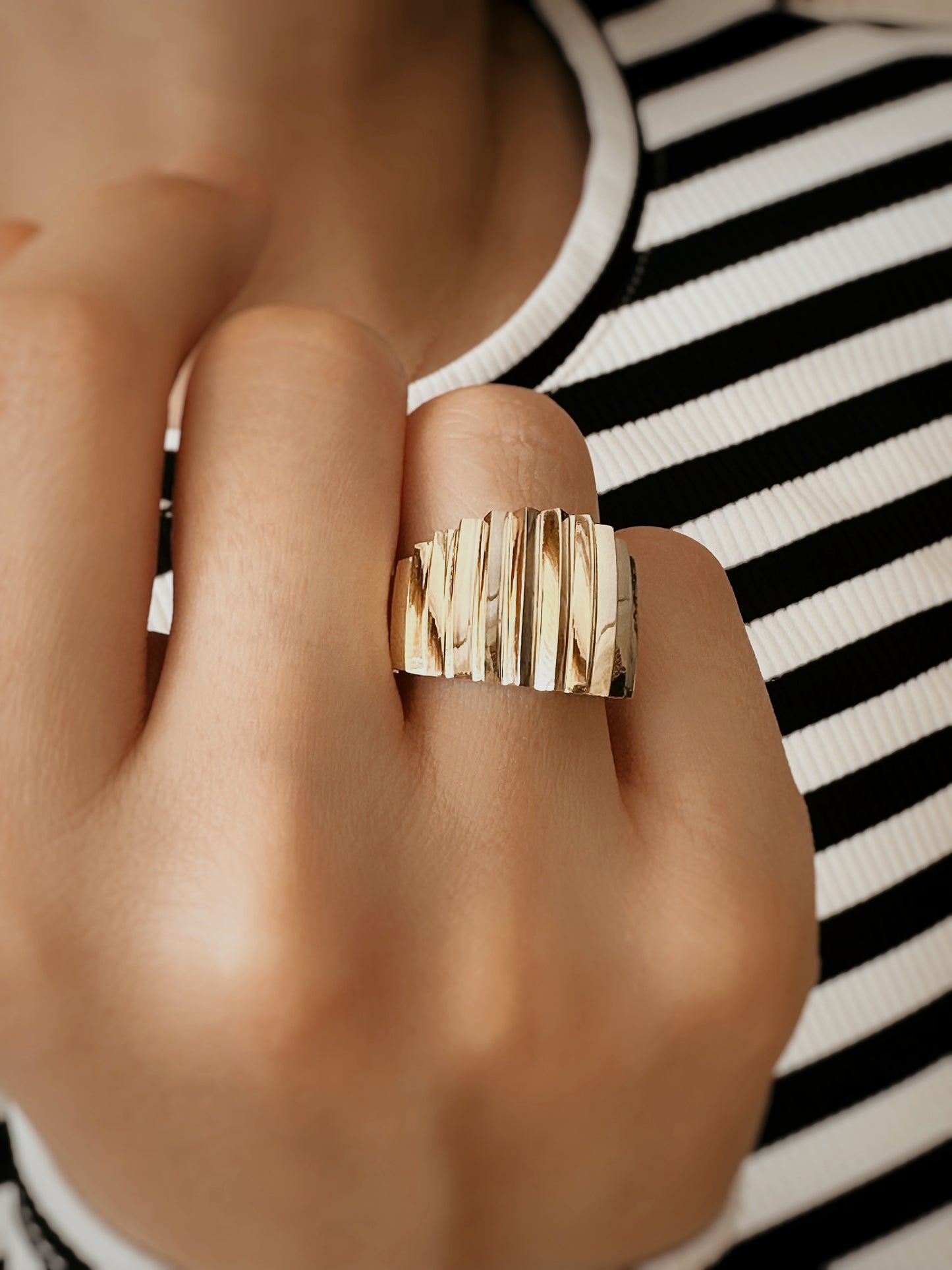 14k Solid Gold Dome Accordion Ring