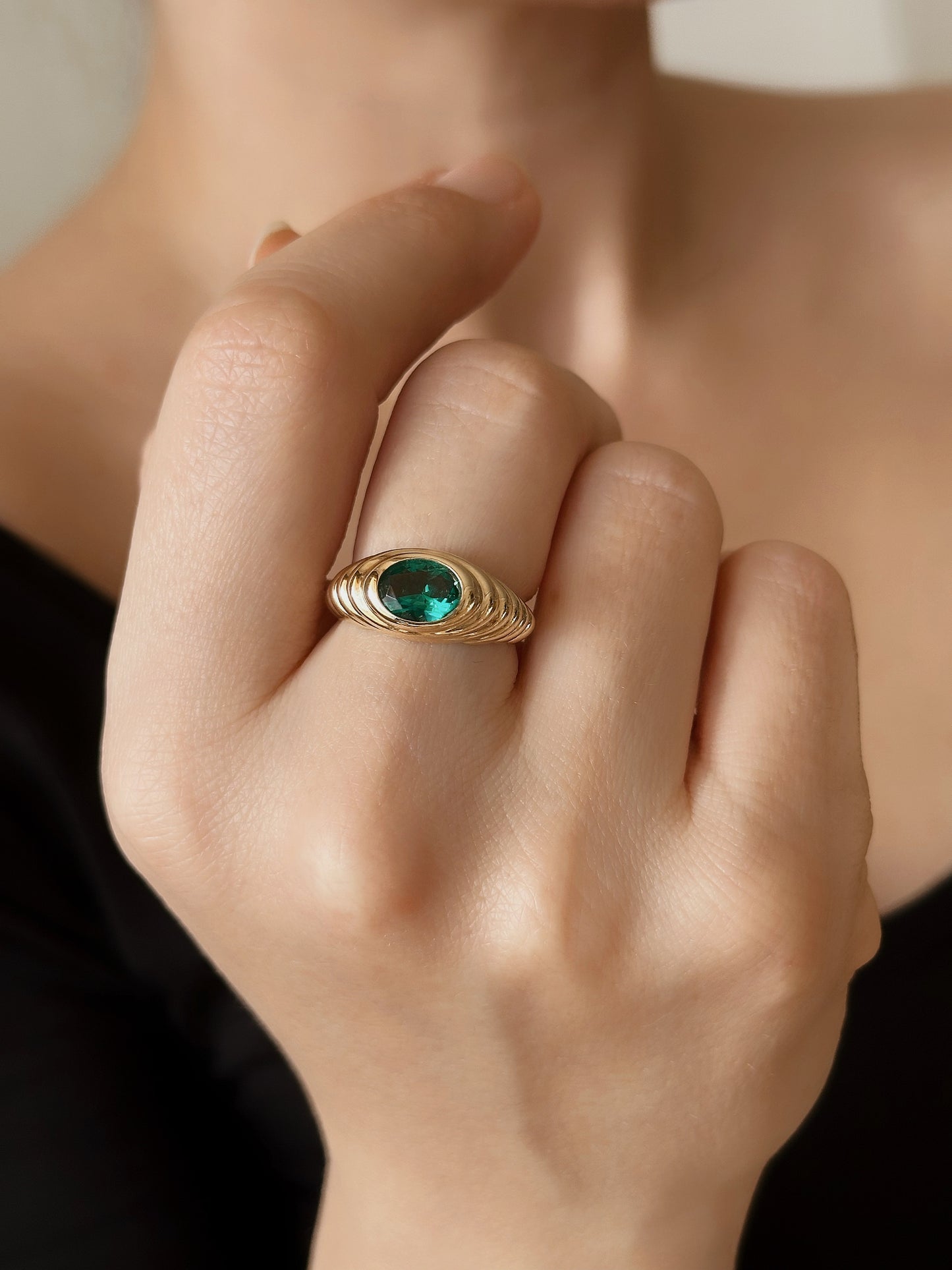 14k Solid Gold Emerald Oval Ring