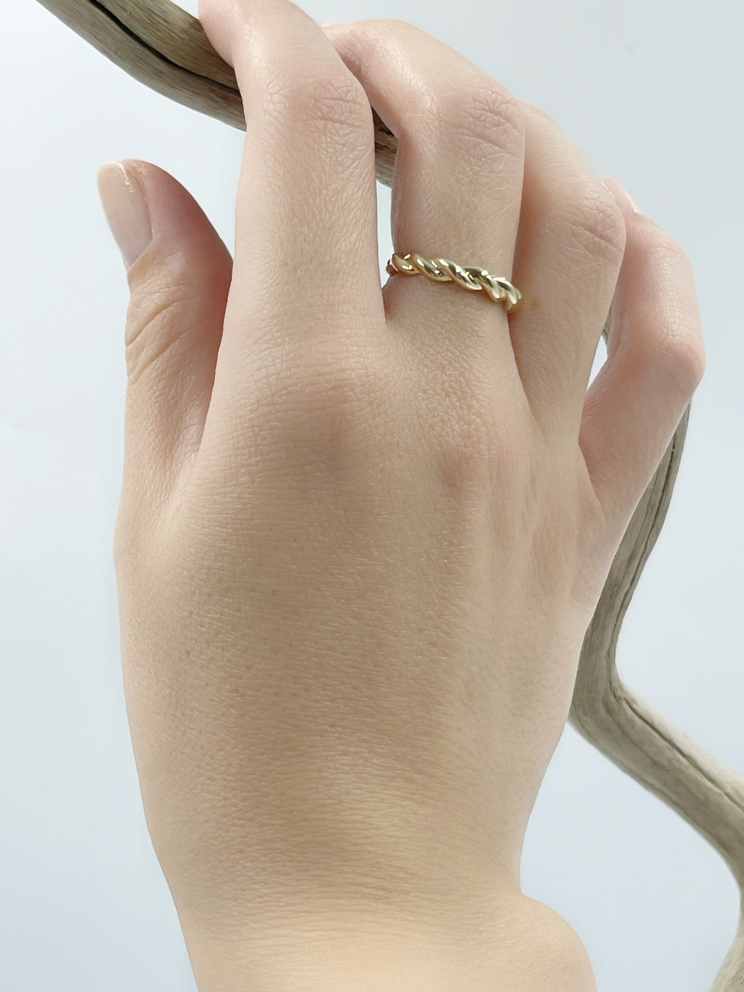 Twisted Ring in 14k Solid Gold, 2.88mm  thick Rope Infinity Band