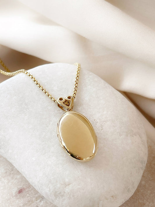 14k solid gold yellow Oval locket Necklace