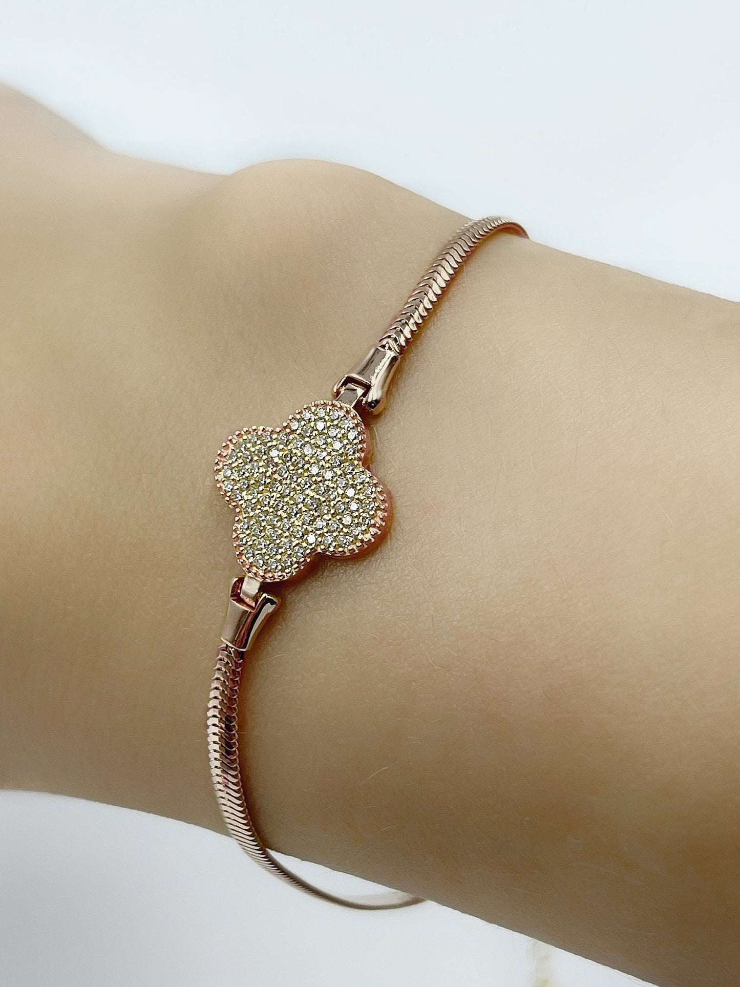 14k Solid Gold Four Leaf Clover Bracelet