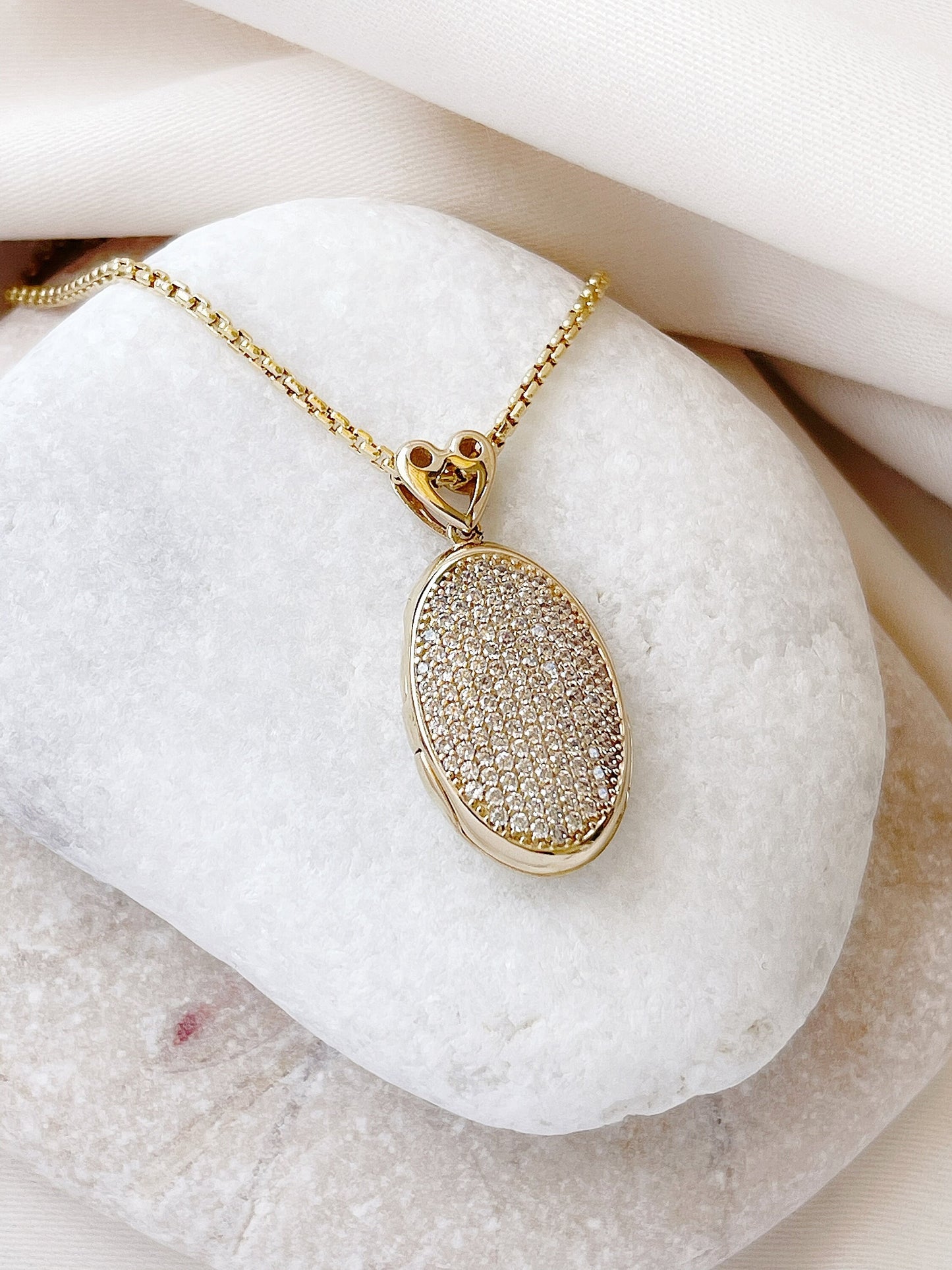 Solid Gold Stone inlaid Big Oval Locket Necklace