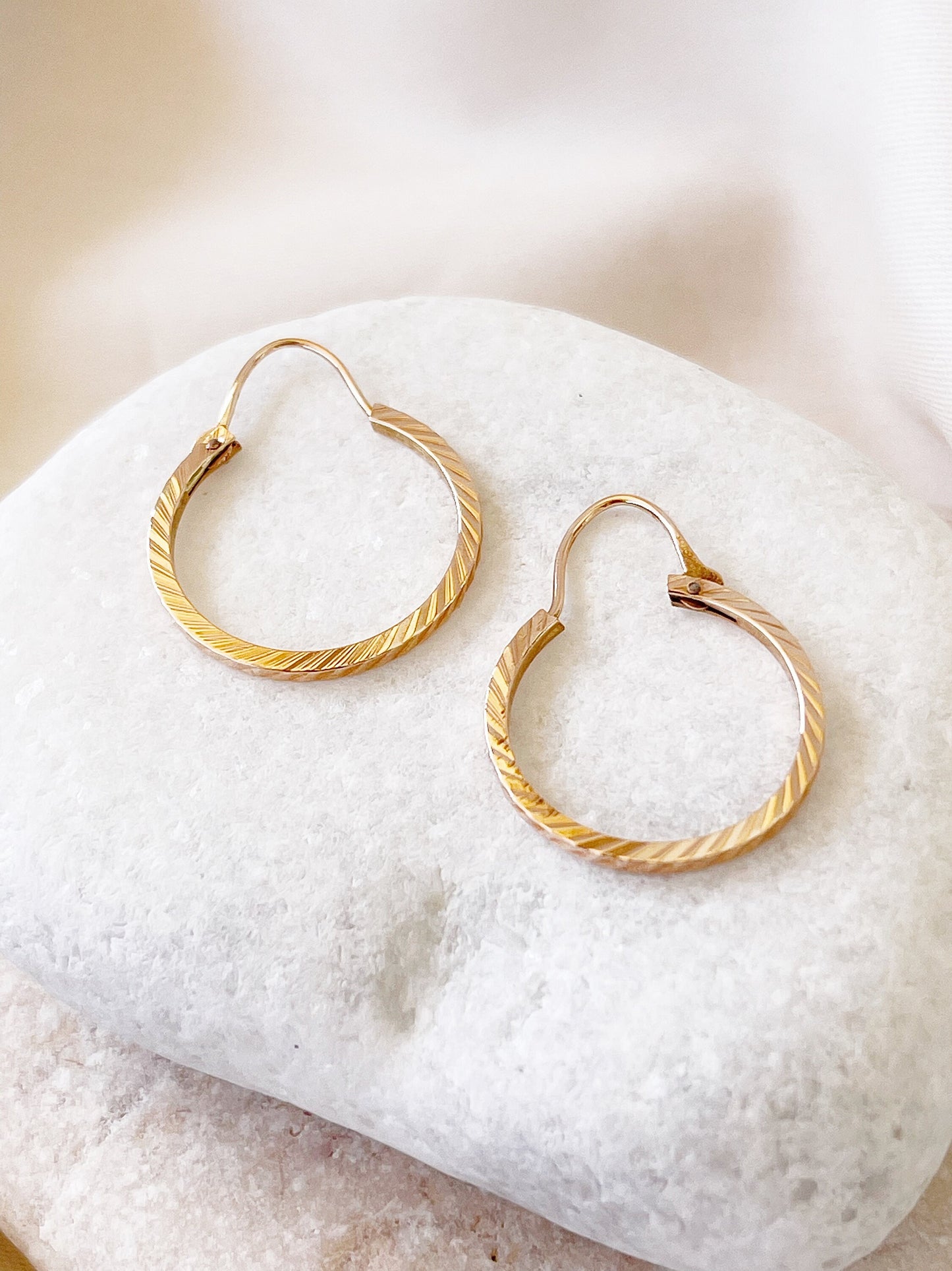 14K Gold Hoop Earring - Solid Gold Earring