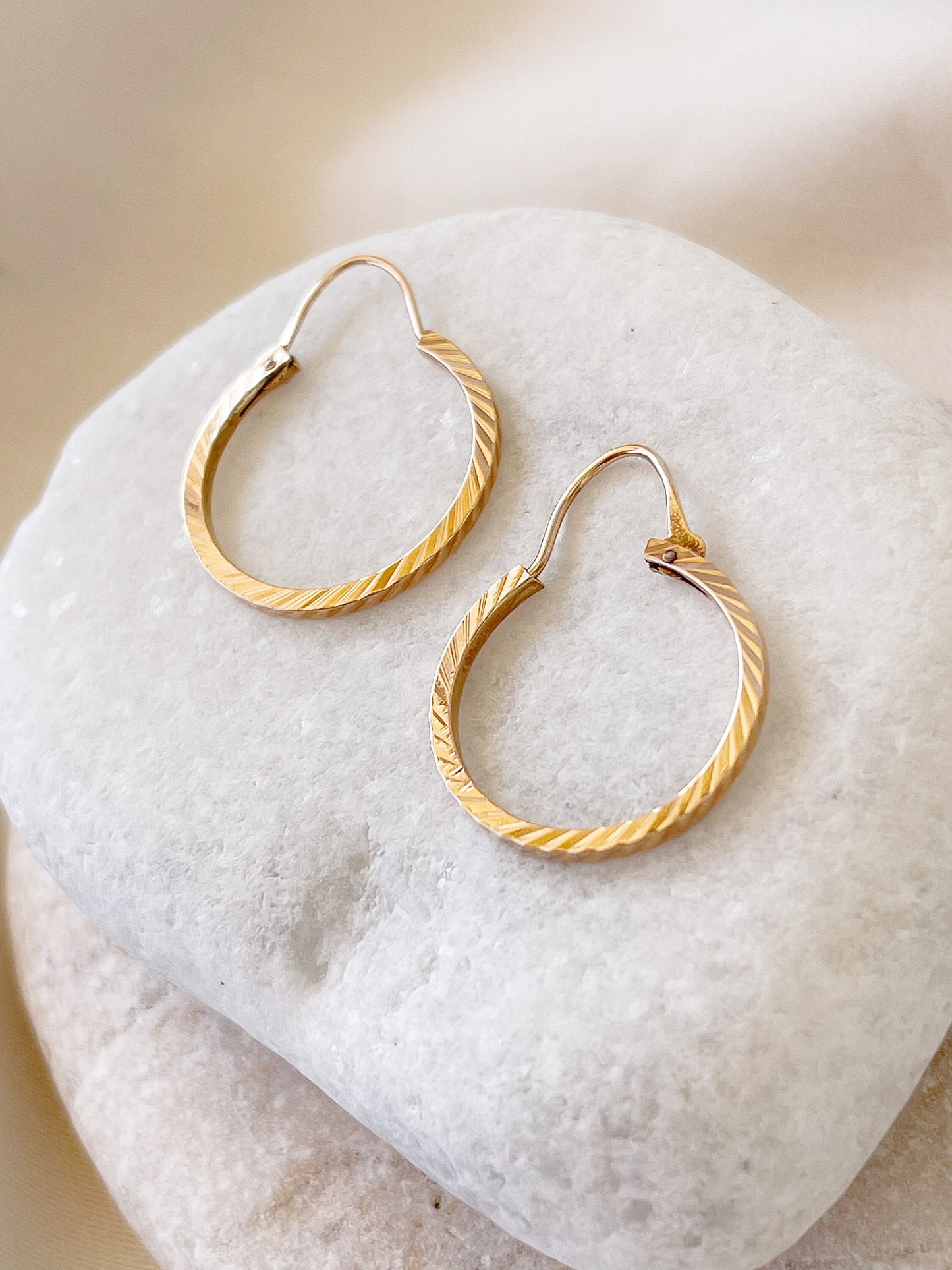 14K Gold Hoop Earring - Solid Gold Earring