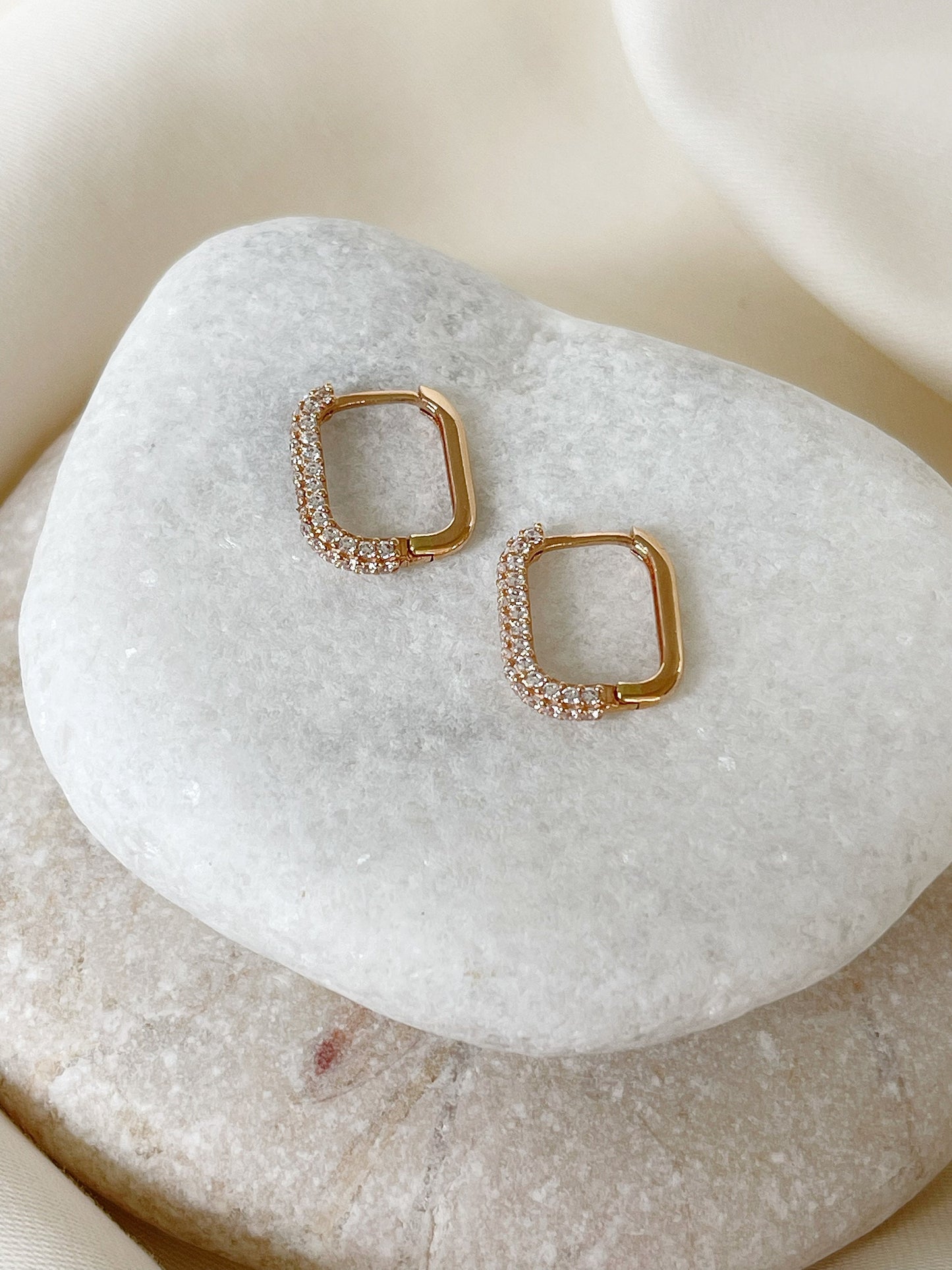 14k Gold Rectangular Hoop Earrings Chunky