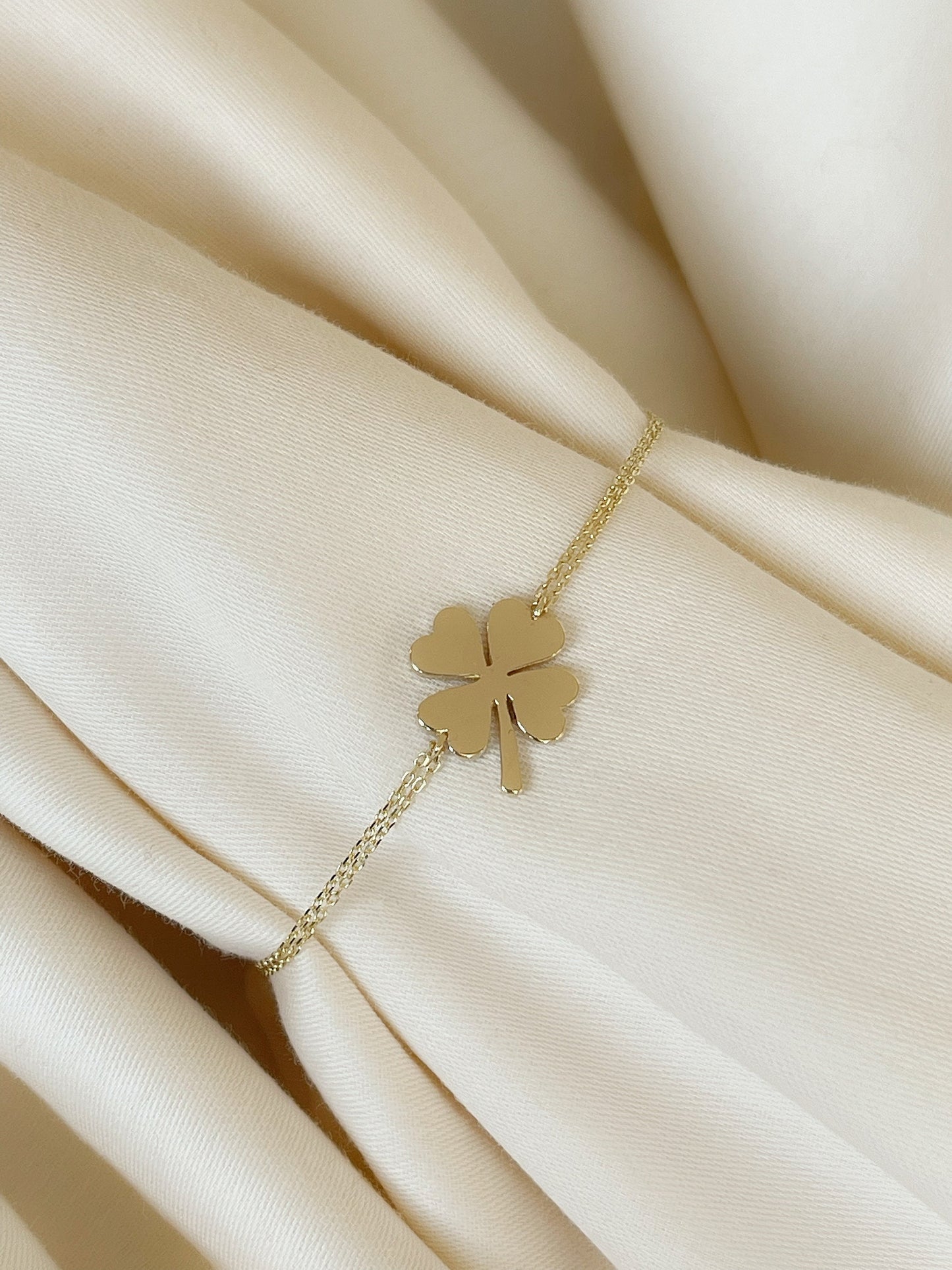 14k Solid Gold Clover Bracelet