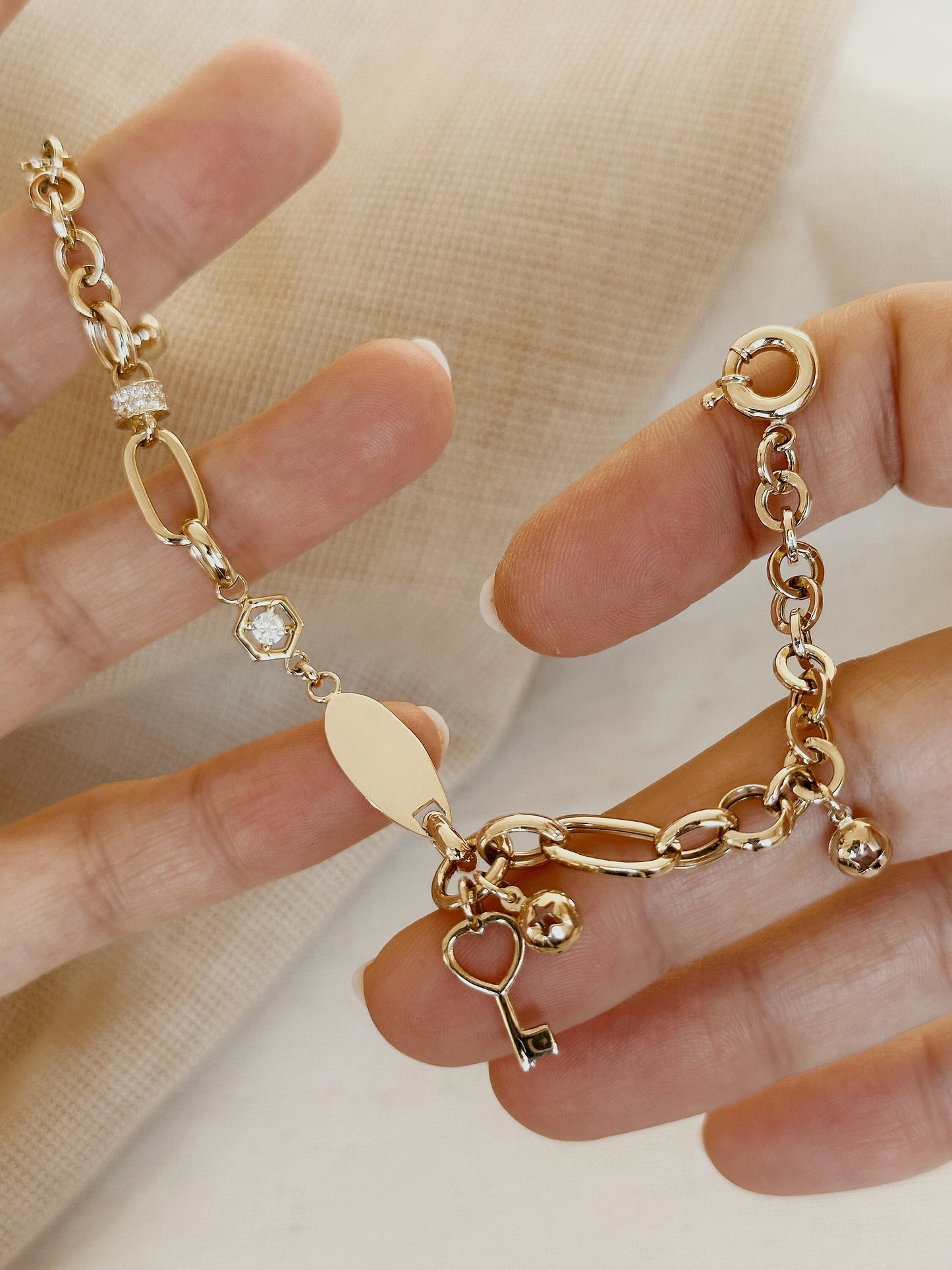 14K Solid Gold Love Lock Gold Link Bracelet