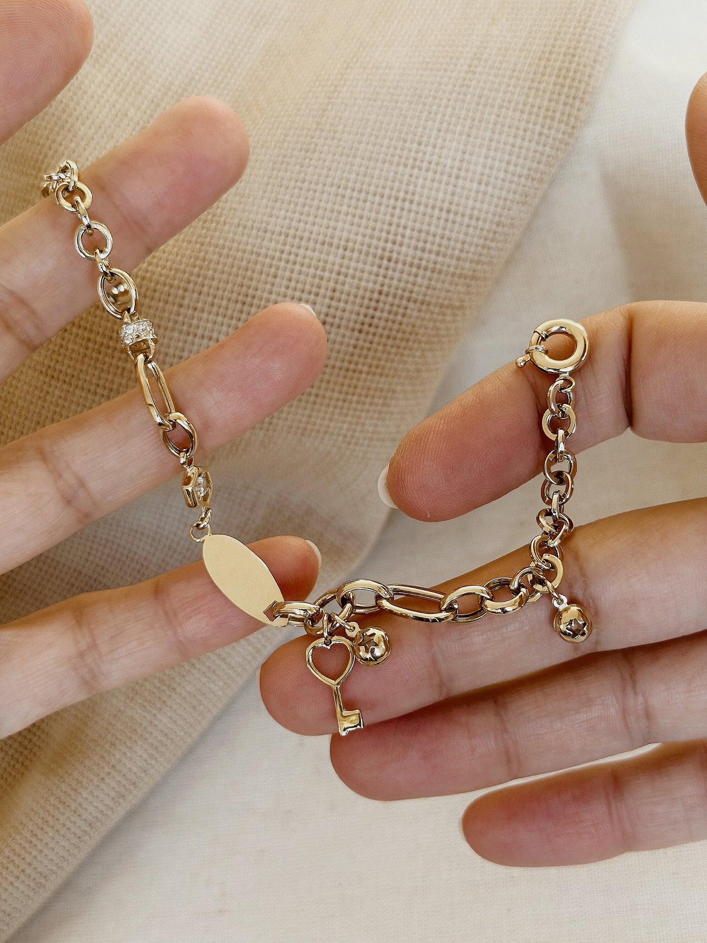 14K Solid Gold Love Lock Gold Link Bracelet