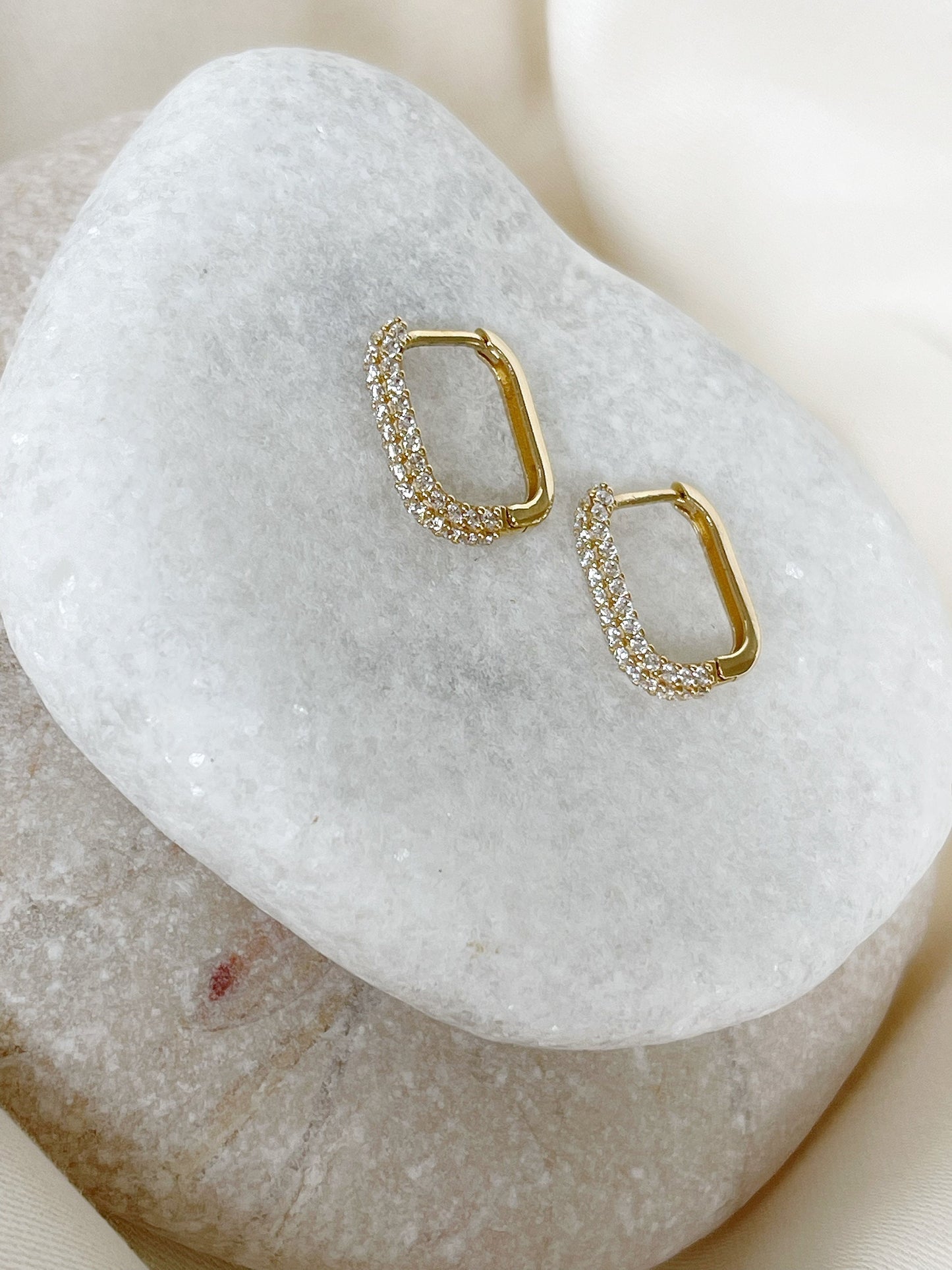 14K Solid Gold Chunky Square Hoop, Thick huggie Hoop earrings